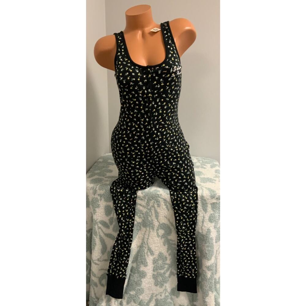 Victoria's Secret PINK One-Piece Pajama Size X-Small Black Floral